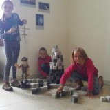 Děti se naučily stavět hrad Henryštejn i vést loutku Zlatokopa Henryho